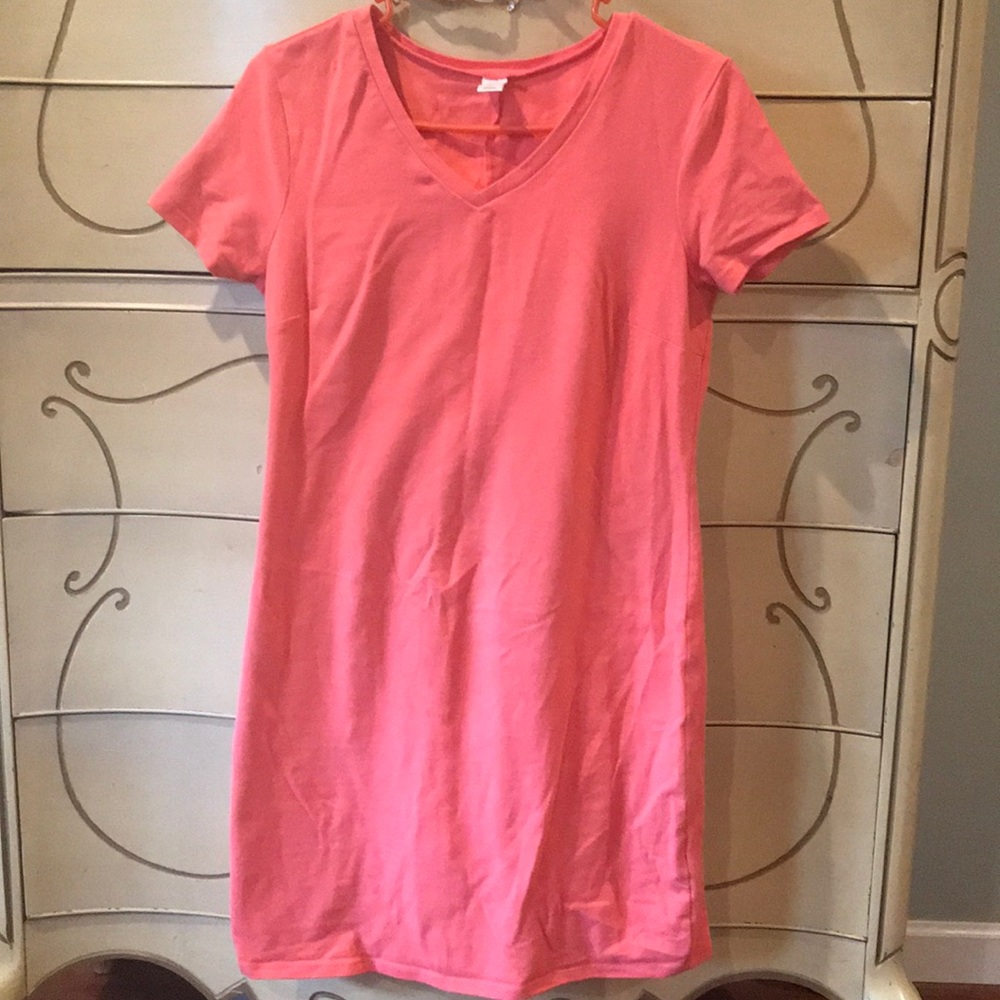 Stretchy t-shirt dress knee length